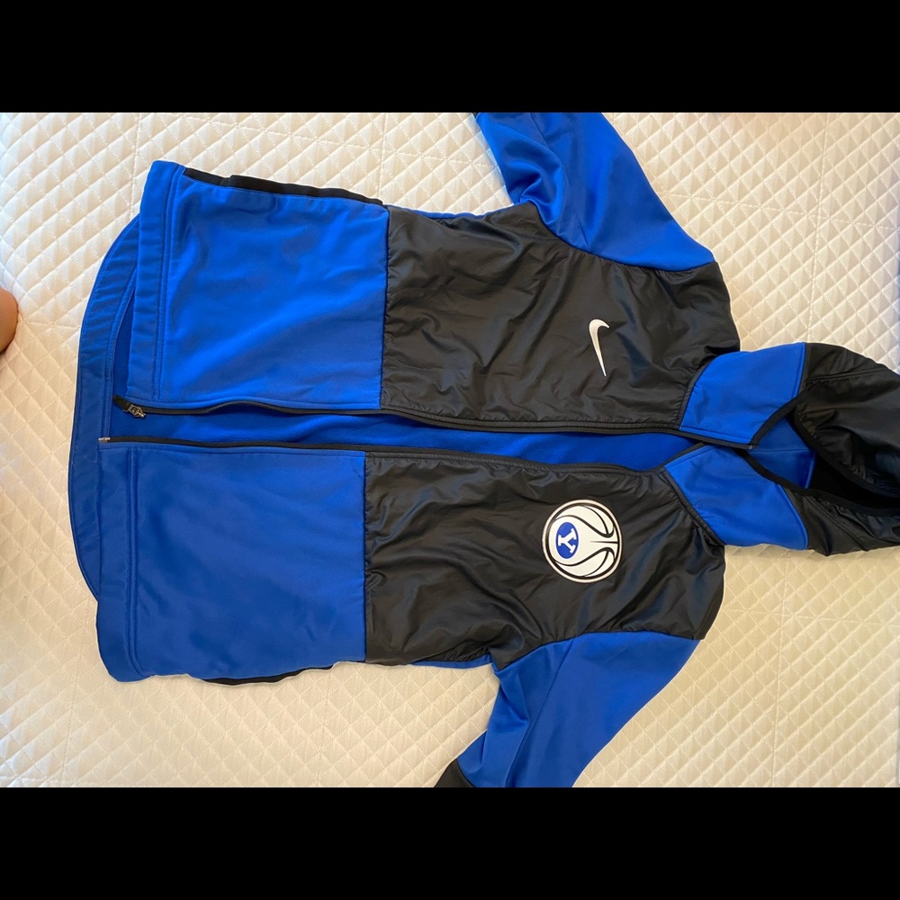 NIKE BYU JACKET